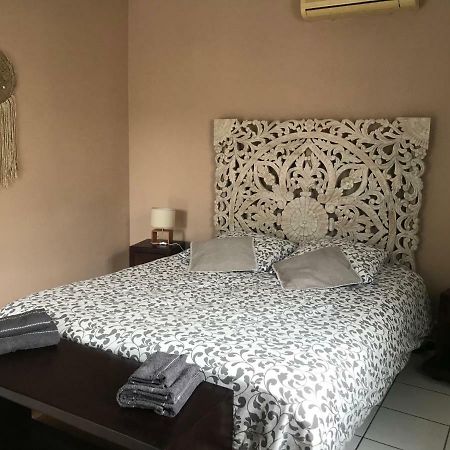 2 Chambres Avec Piscine Dans Maison Creole Saint Pierre Ngoại thất bức ảnh