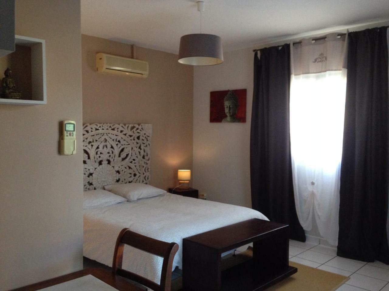 2 Chambres Avec Piscine Dans Maison Creole Saint Pierre Ngoại thất bức ảnh